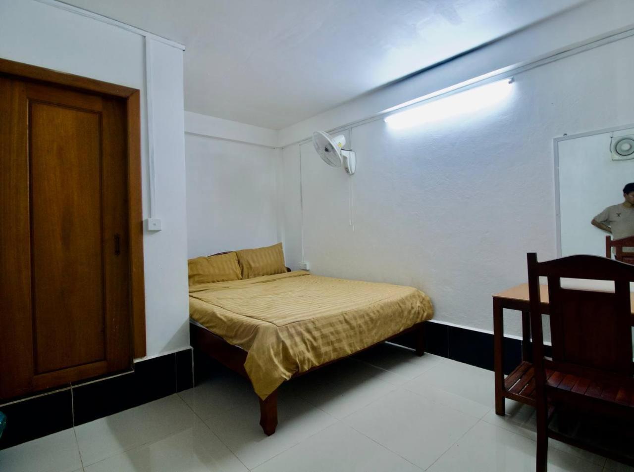 Angkor Apsara Guesthouse Siem Reap Exterior photo
